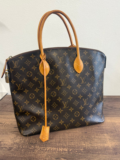 LOUIS VUITTON LOCKIT MM IN MONOGRAM