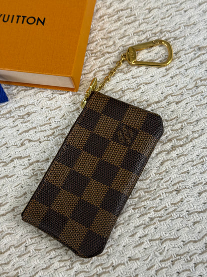 Damier Ebene Key Pouch Brown