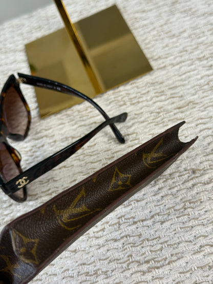 GLASSES CASE in Monogram