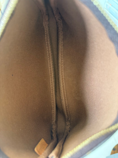 POCHETTE BUCKET POCHETTE in Monogram
