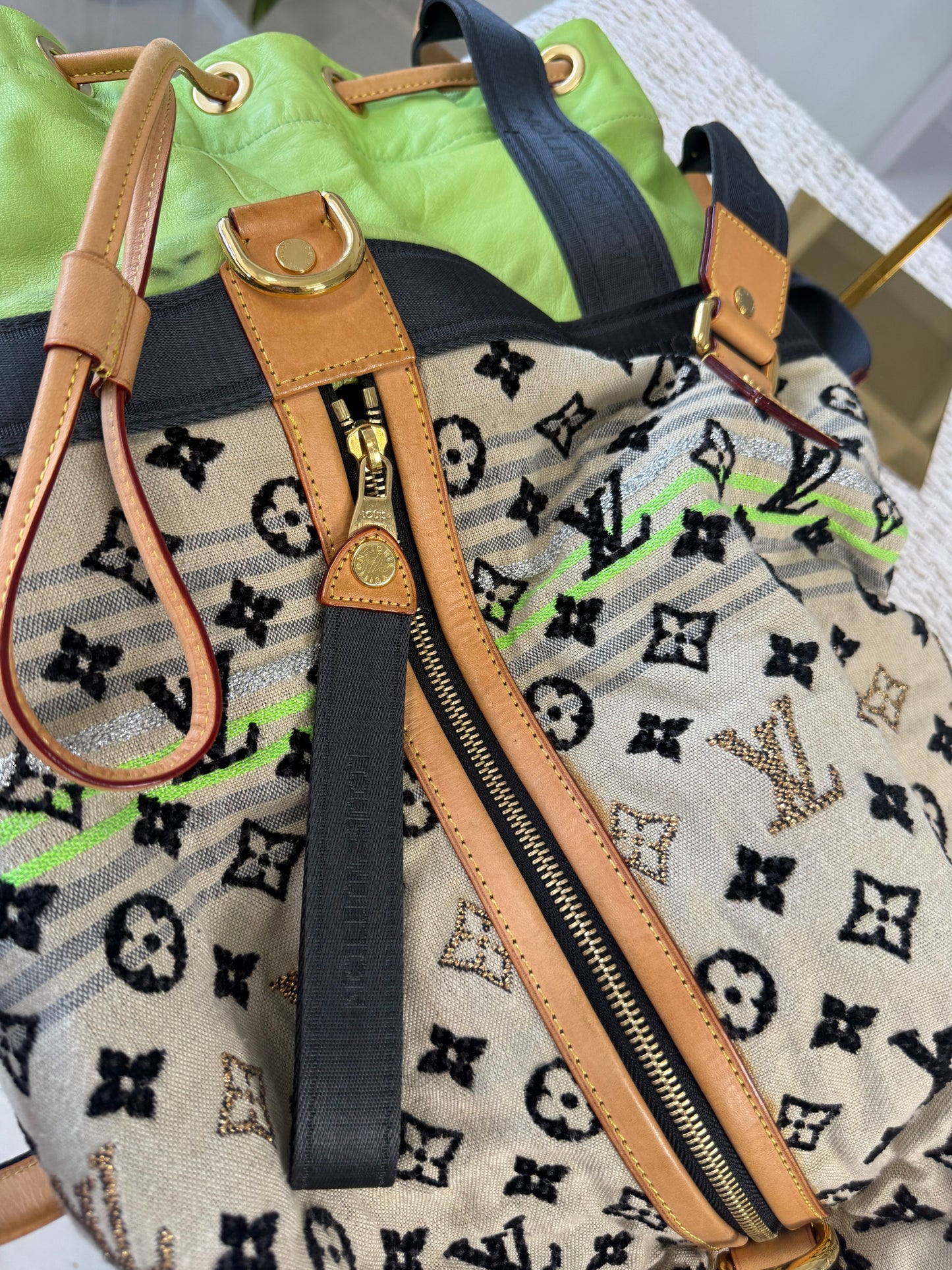 LOUIS VUITTON LIMITED EDITION 2010 BOHEMIAN GYPSY PM GREENBAG