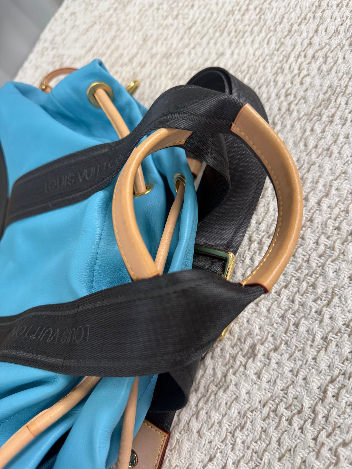 LOUIS VUITTON 2010 LIMITED EDITION BOHEMIAN GYPSY GM BLUE