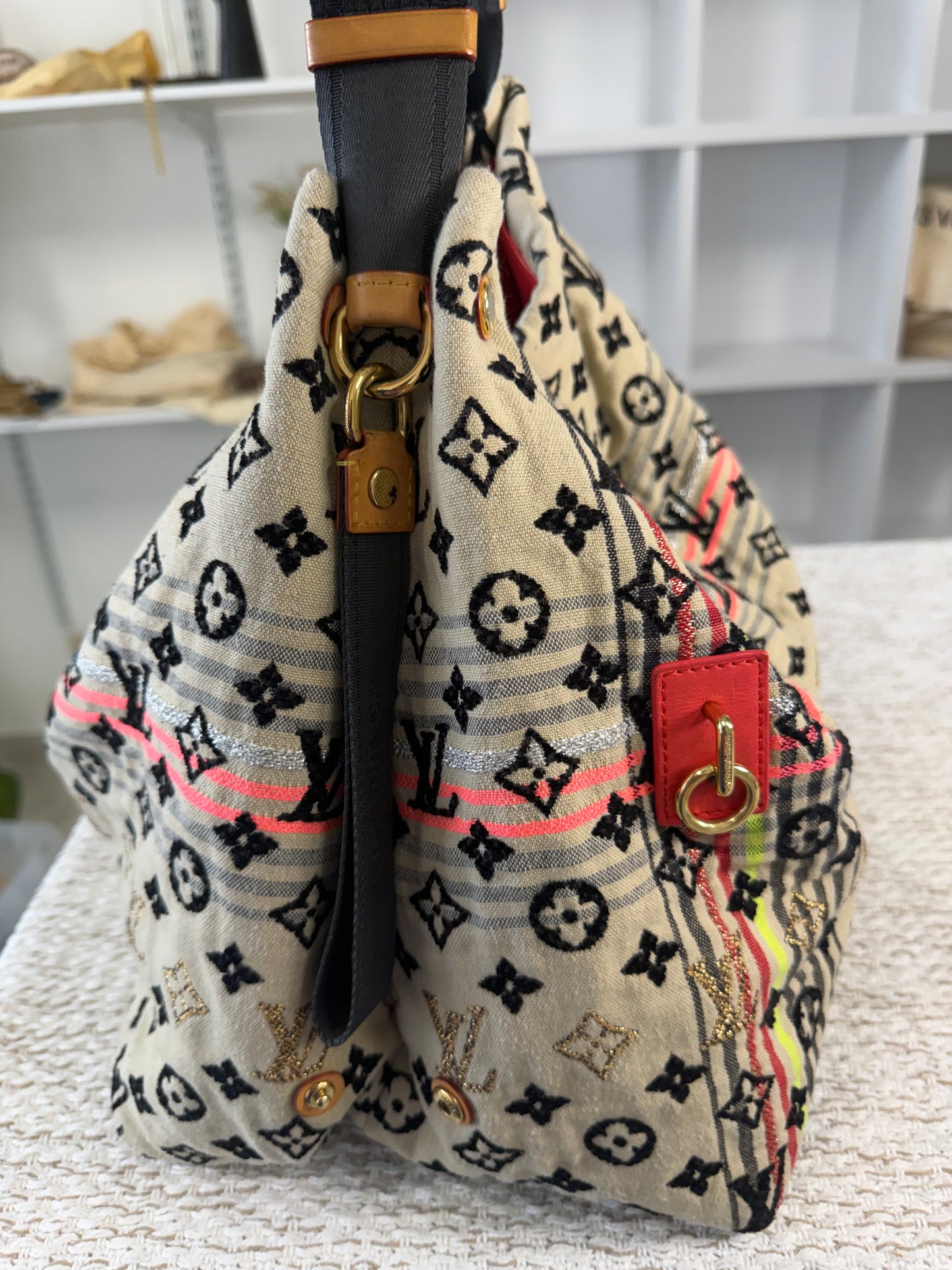 LOUIS VUITTON LIMITED EDITION ROUGE MONOGRAM CHECHE BOHEMIAN BAG
