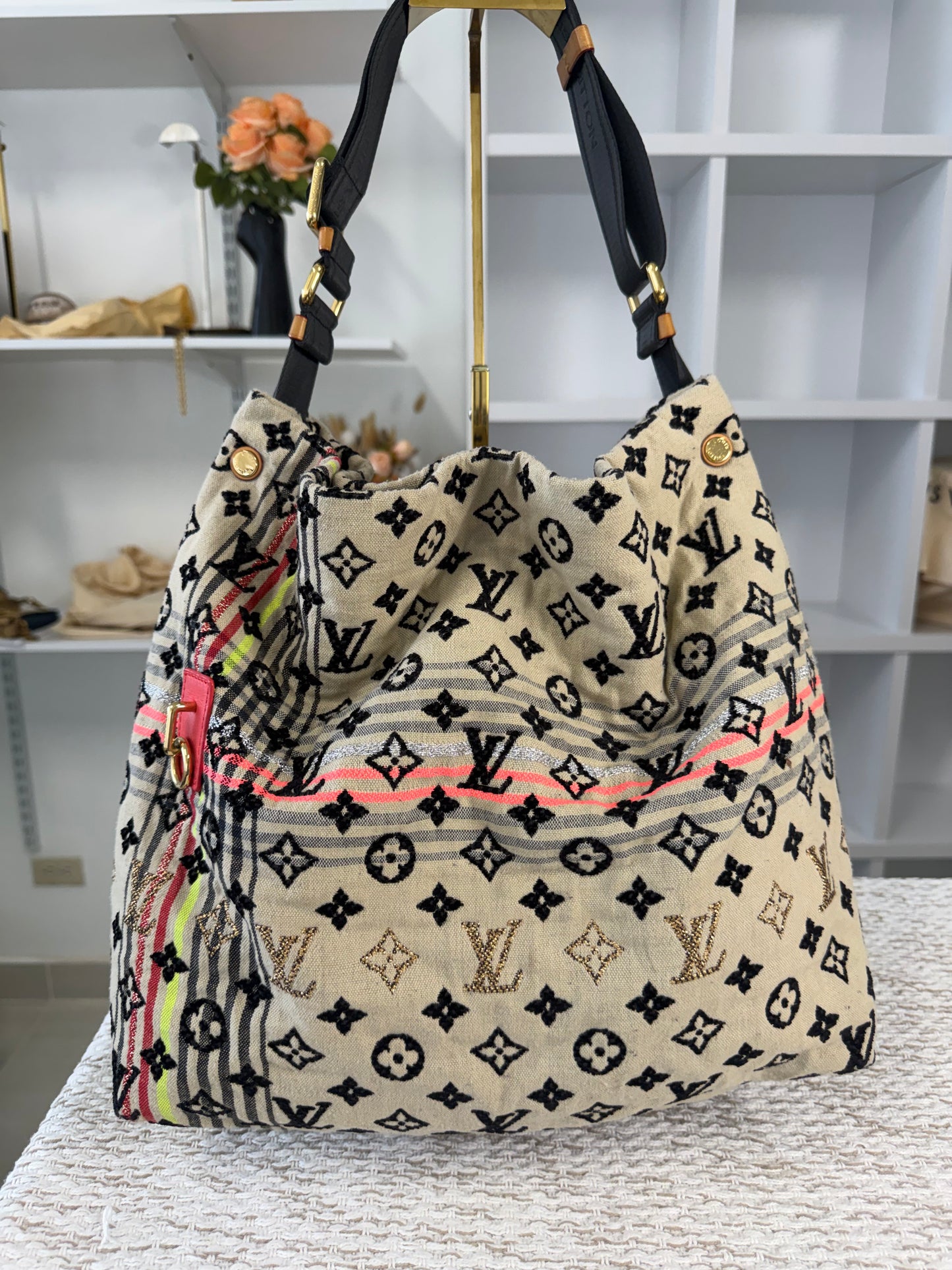 LOUIS VUITTON LIMITED EDITION ROUGE MONOGRAM CHECHE BOHEMIAN BAG