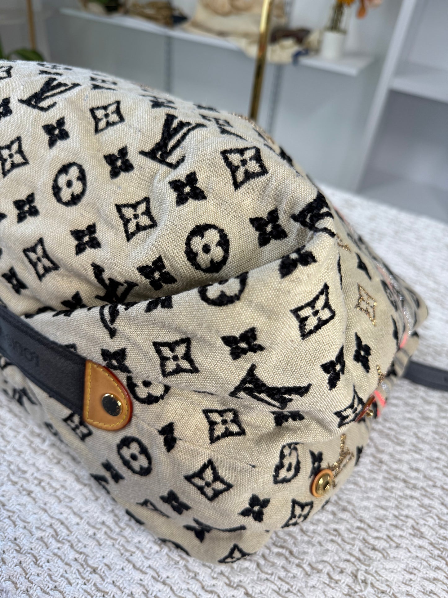 LOUIS VUITTON LIMITED EDITION ROUGE MONOGRAM CHECHE BOHEMIAN BAG