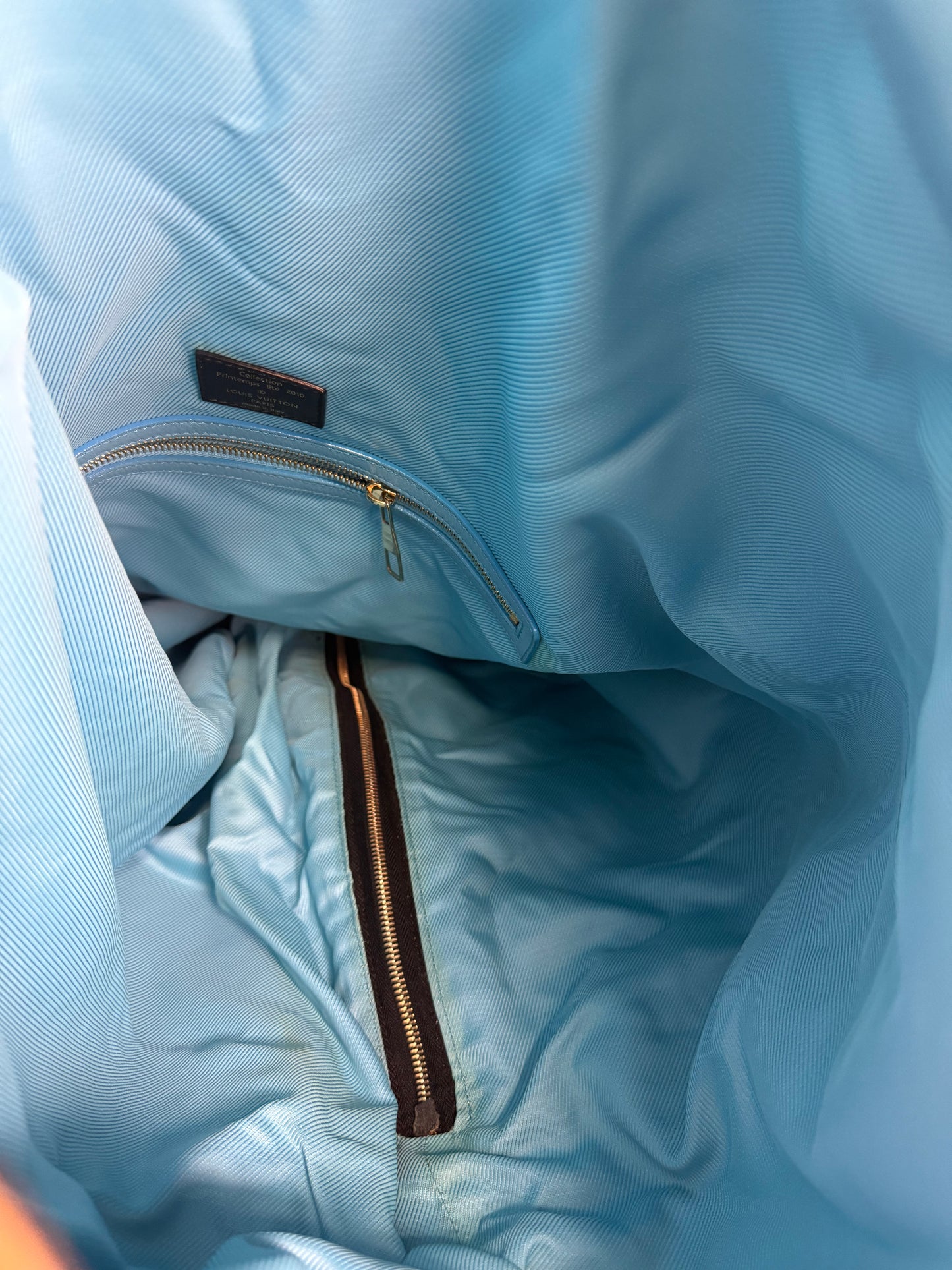 LOUIS VUITTON 2010 LIMITED EDITION BOHEMIAN GYPSY GM BLUE