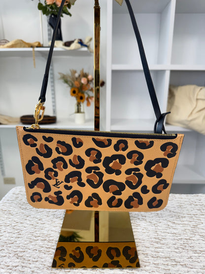 Wild at Heart Neverfull Pochette Zippered Clutch Bag
