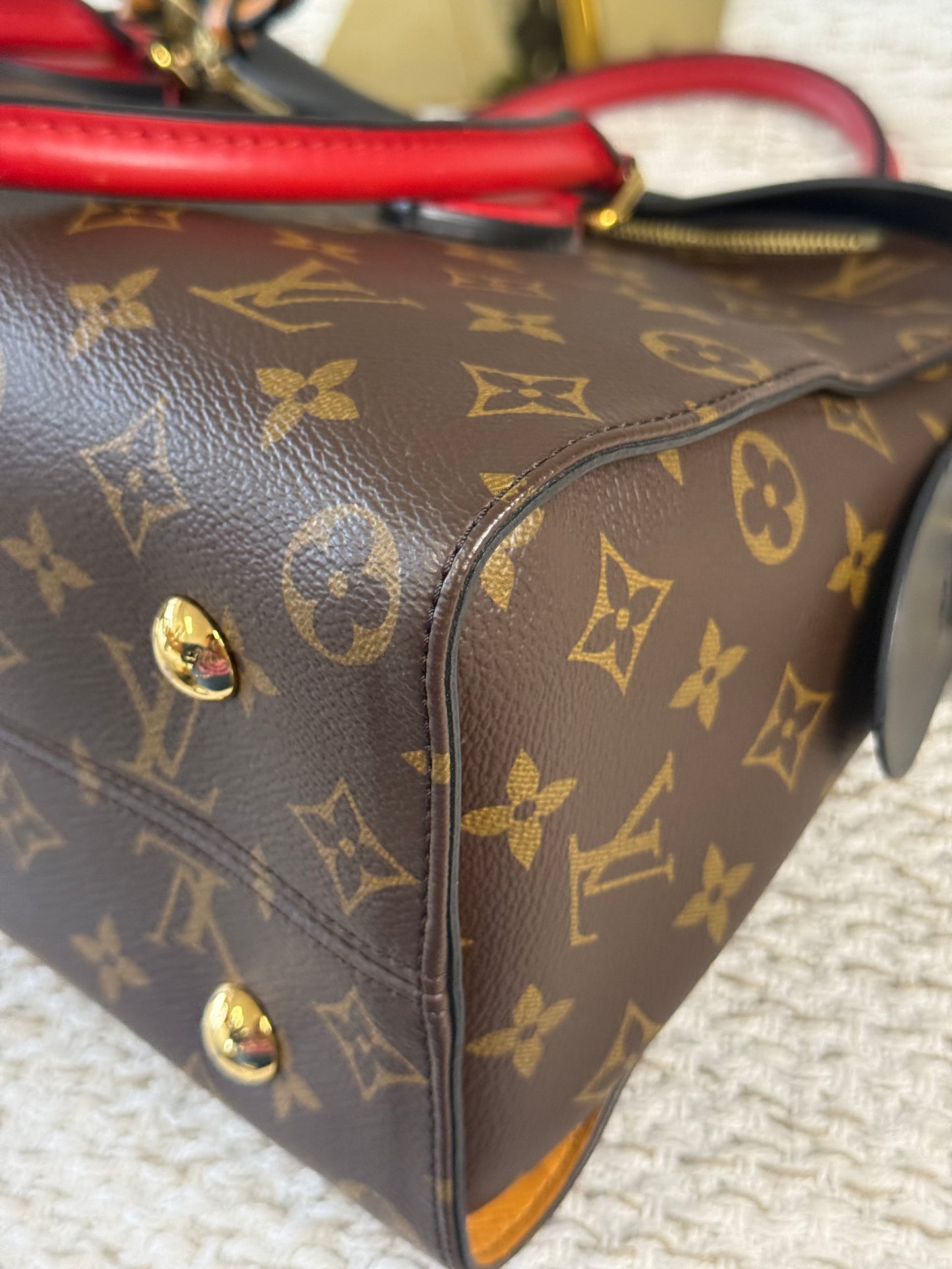 LOUIS VUITTON TUILERIES in Monogram