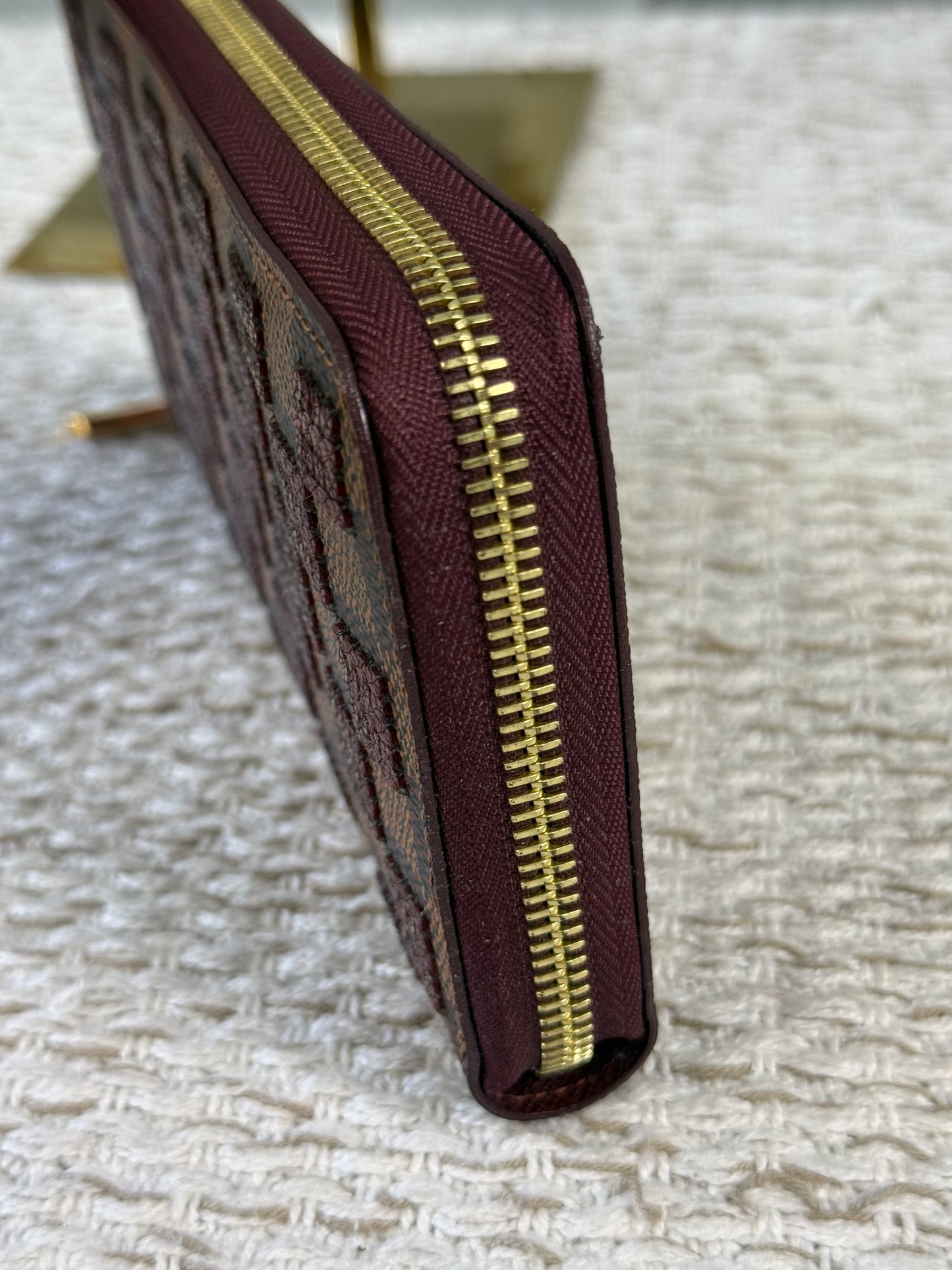 LOUIS VUITTON Zippy Wallet Damier Paillettes Red