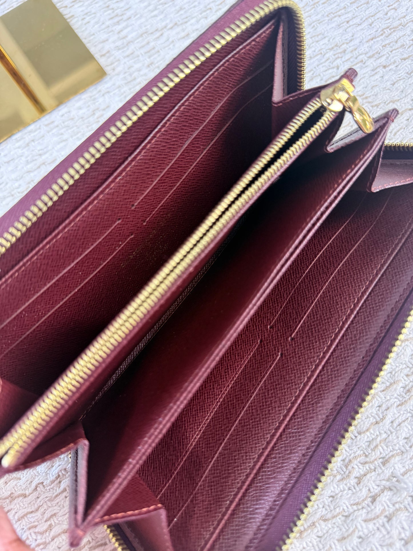 LOUIS VUITTON Zippy Wallet Damier Paillettes Red