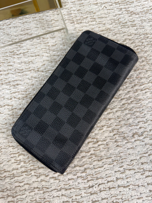 LOUIS VUITTON DAMIER GRAPHITE CANVAS ZIPPY ORGANIZER WALLET