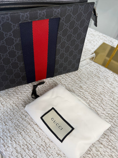GUCCI GG SUPREME WEB POUCH CLUTCH BAG