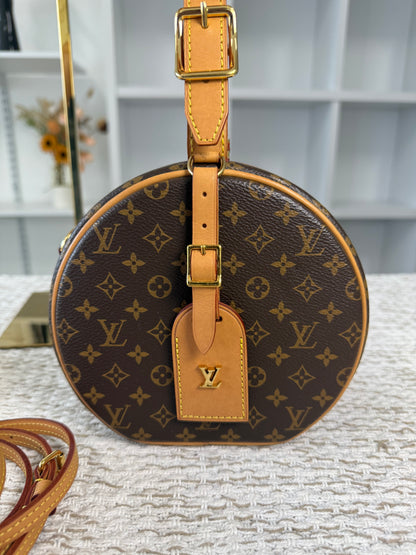 LOUIS VUITTON MONOGRAM CANVAS PETITE BOÎTE CHAPEAU BAG