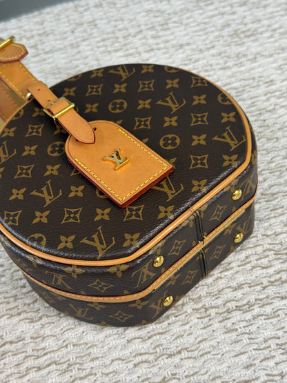 LOUIS VUITTON MONOGRAM CANVAS PETITE BOÎTE CHAPEAU BAG