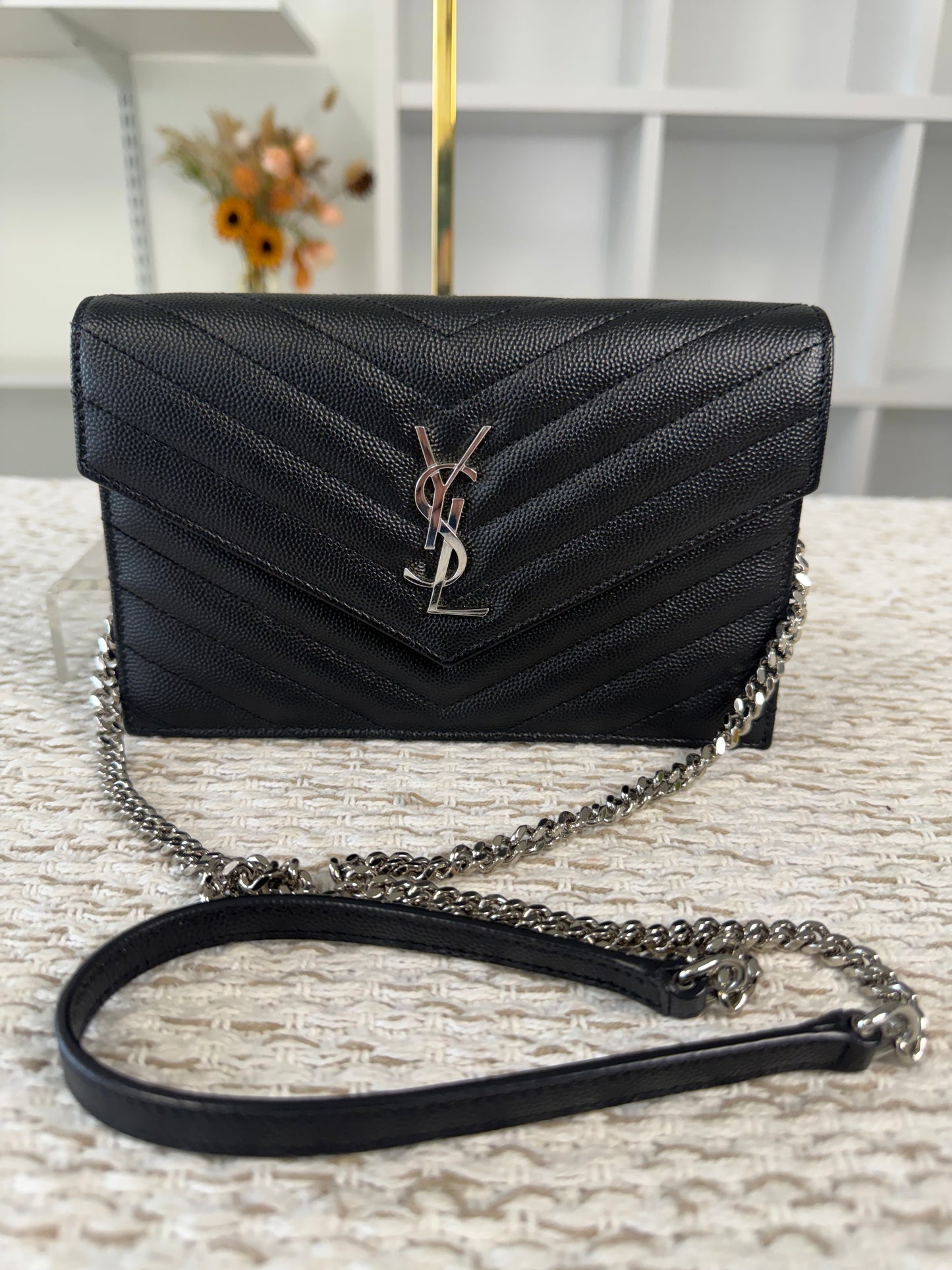 SAINT LAURENT CASSANDRE ENVELOPE WALLET ON CHAIN SILVER-TONED HARDWARE