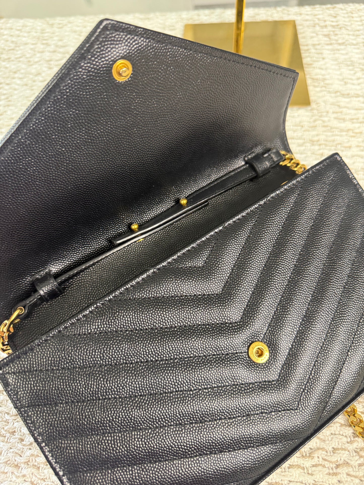 YSL SAINT LAURENT CASSANDRE ENVELOPE MEDIUM WALLET ON CHAIN GOLD-TONED HARDWARE