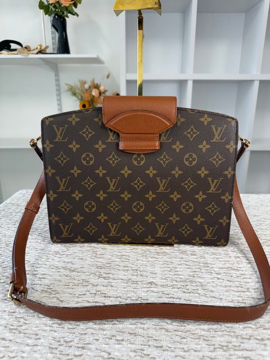 LOUIS VUITTON COURCELLES SHOULDER BAG IN MONOGRAM