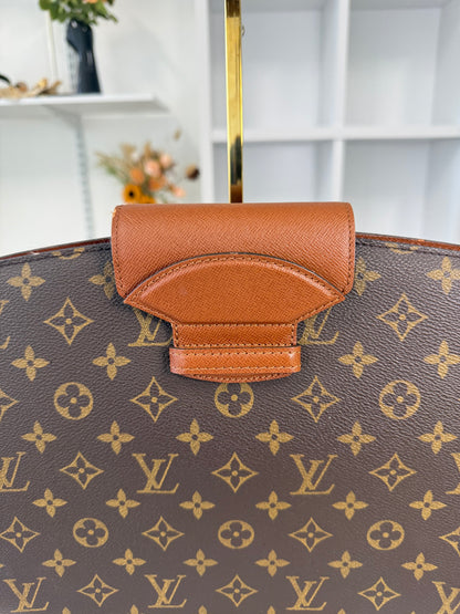 LOUIS VUITTON COURCELLES SHOULDER BAG IN MONOGRAM