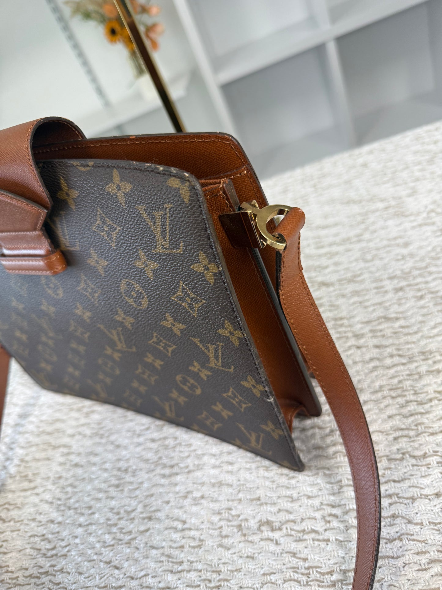 LOUIS VUITTON COURCELLES SHOULDER BAG IN MONOGRAM