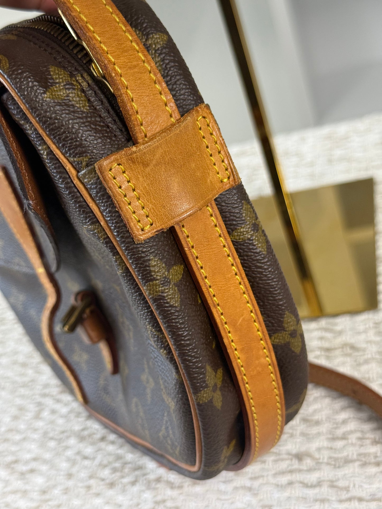 LOUIS VUITTON MONOGRAM CANVAS JEUNE FILLE MM SHOULDER BAG