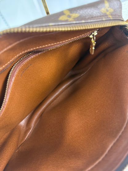 LOUIS VUITTON MONOGRAM CANVAS JEUNE FILLE MM SHOULDER BAG