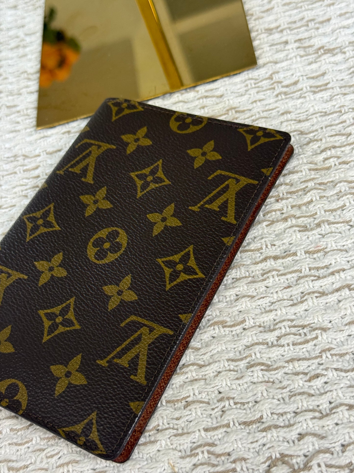 LOUIS VUITTON MONOGRAM DESK AGENDA PM
