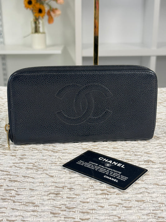 CHANEL CC LOGO CAVIAR SKIN ZIP AROUND LONG WALLET AUTH BLACK