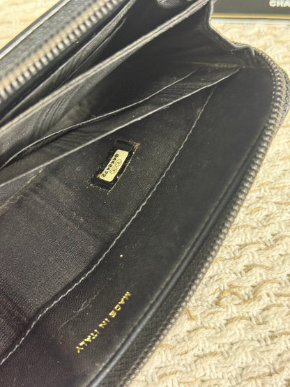 CHANEL CC LOGO CAVIAR SKIN ZIP AROUND LONG WALLET AUTH BLACK