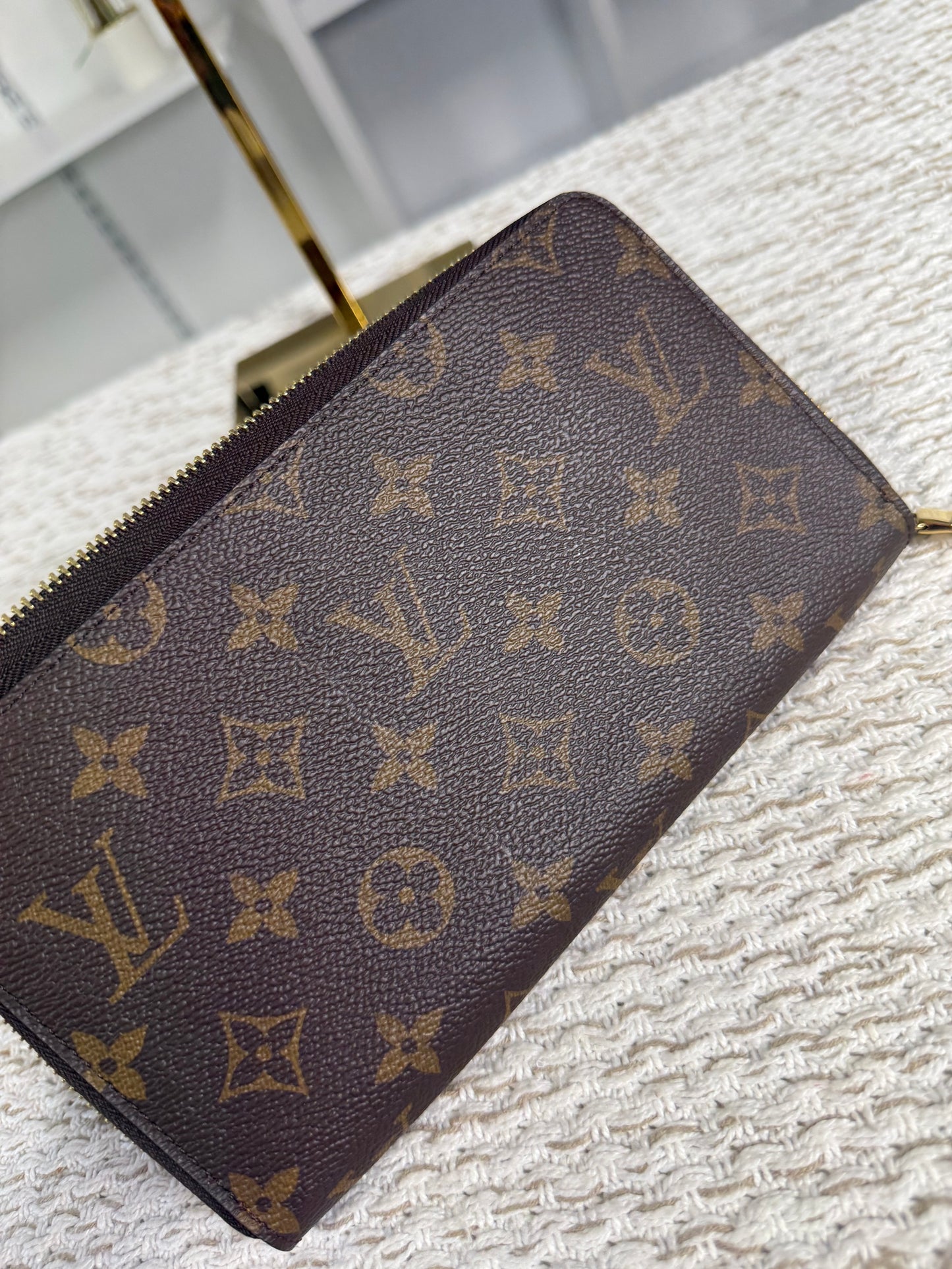 LOUIS VUITTON MONOGRAM CANVAS ZIPPY ORGANIZER LONG WALLET