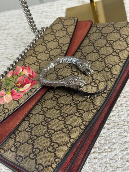GUCCI BEIGE/PINK GG SUPREME BLOOMS COATED CANVAS SMALL DIONYSUS SHOULDER BAG