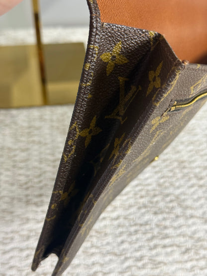 LOUIS VUITTON RABAT CLUTCH