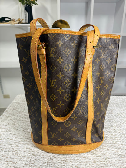 LOUIS VUITTON MONOGRAM BUCKET GM