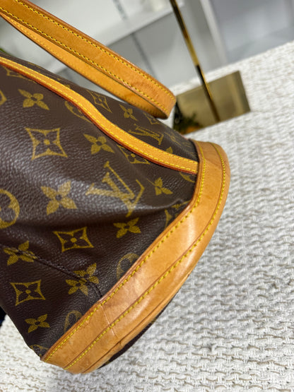 LOUIS VUITTON MONOGRAM BUCKET GM
