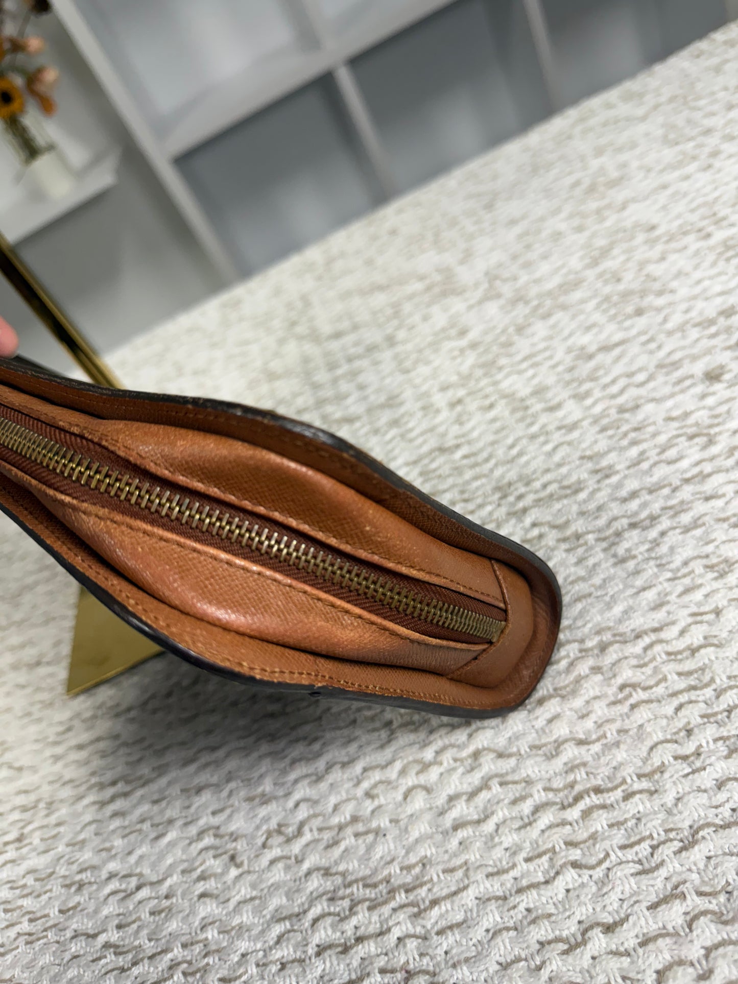 LOUIS VUITTON MONOGRAM ORSAY CLUTCH HAND BAG