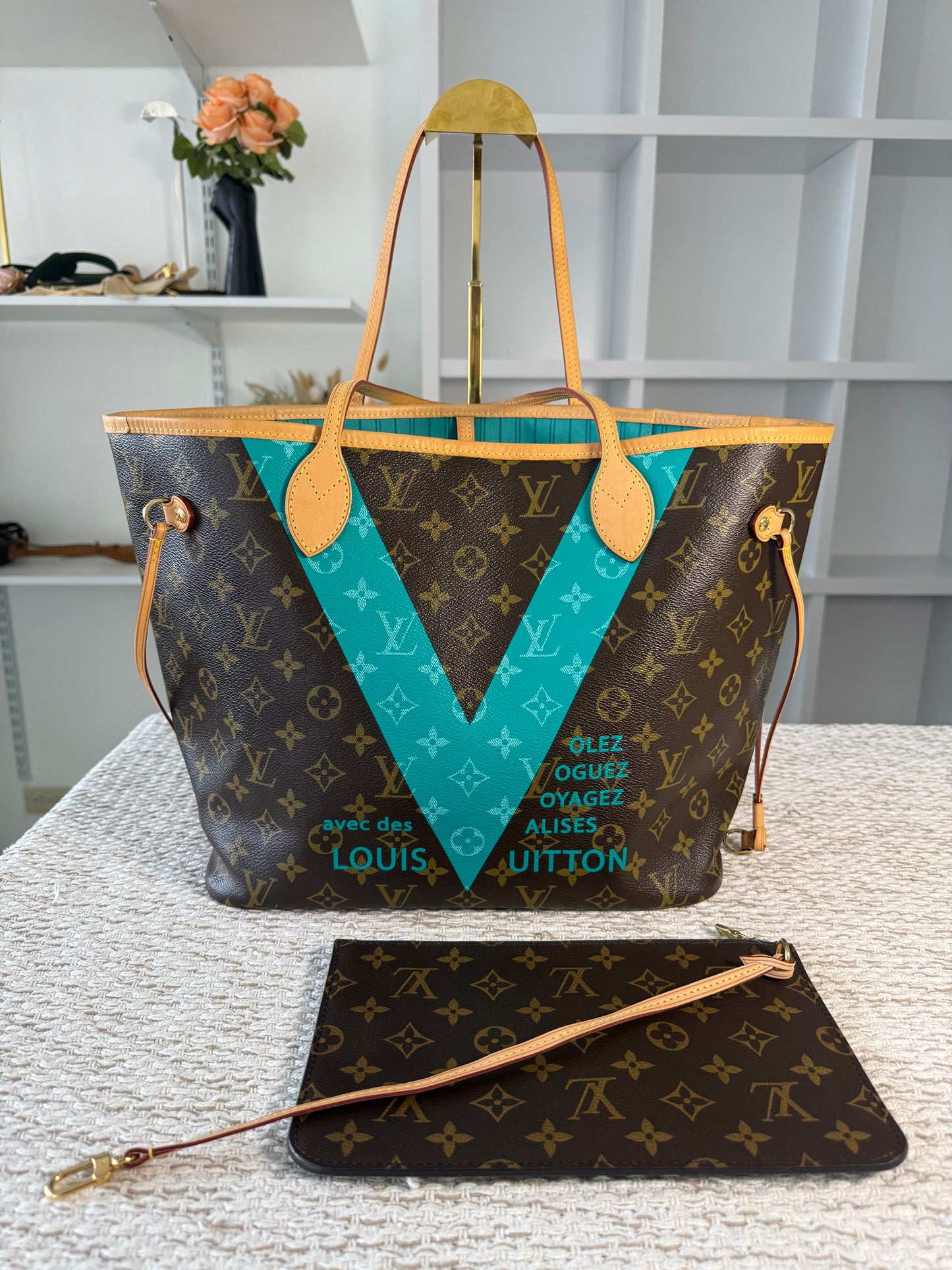LIMITED EDITION TURQUOISE MONOGRAM V NEVERFULL MM BAG WITH POCHETTE