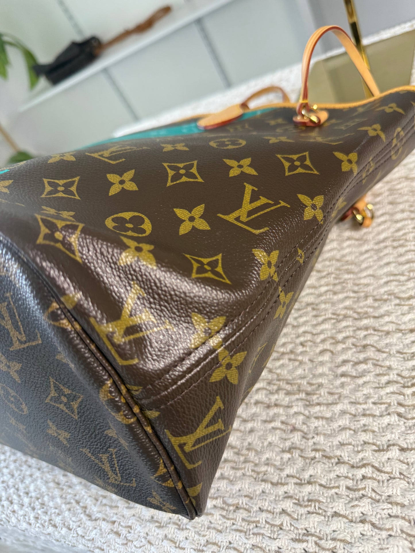 LIMITED EDITION TURQUOISE MONOGRAM V NEVERFULL MM BAG WITH POCHETTE