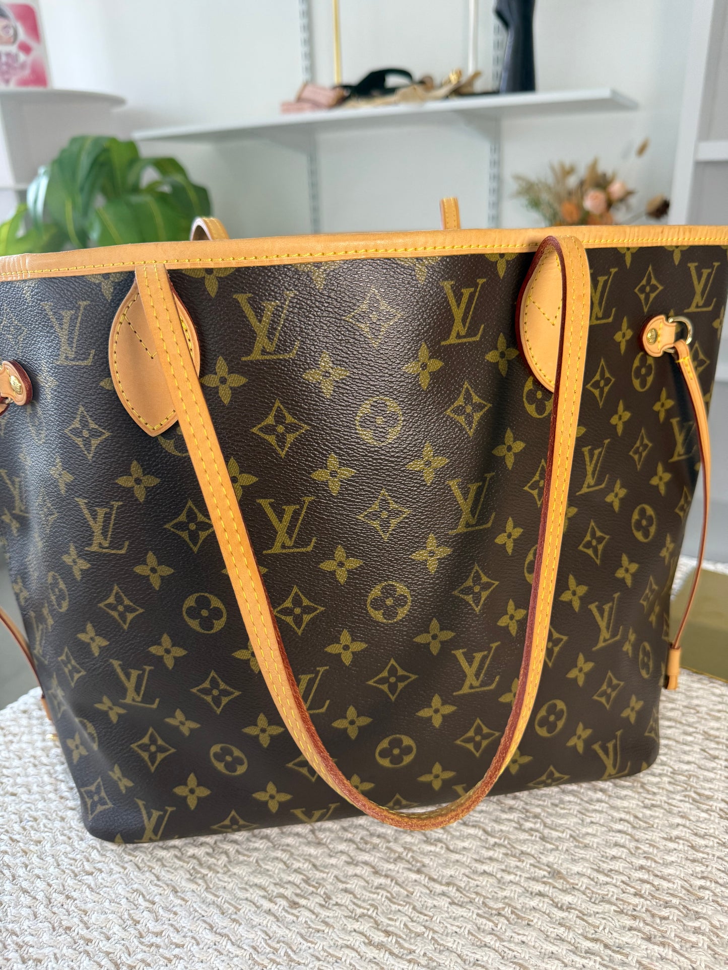 LIMITED EDITION TURQUOISE MONOGRAM V NEVERFULL MM BAG WITH POCHETTE