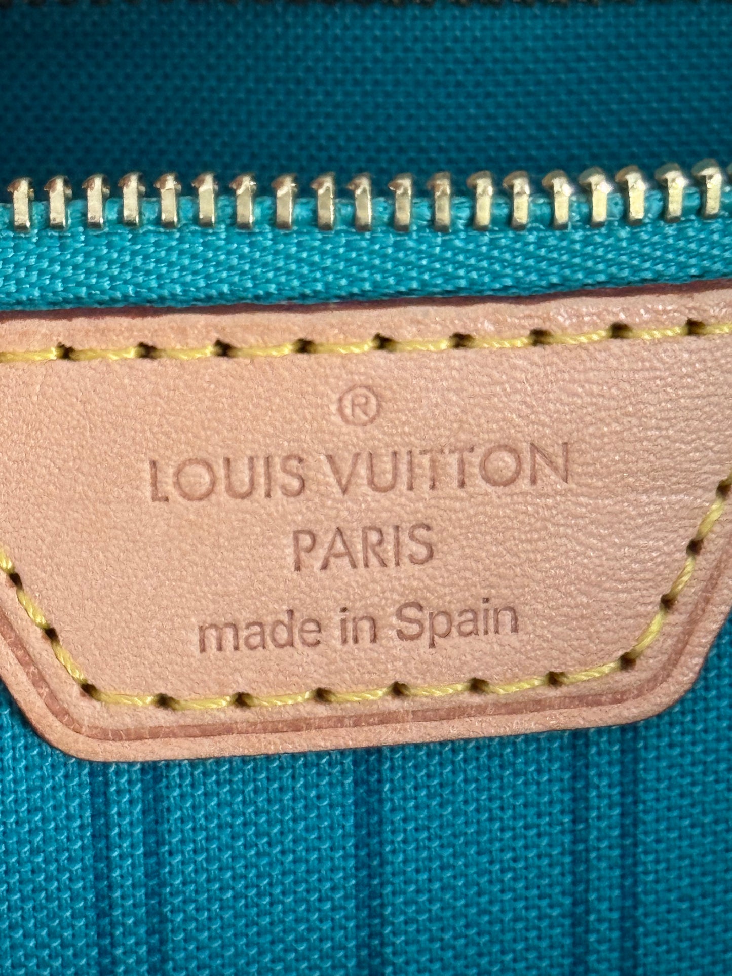 LIMITED EDITION TURQUOISE MONOGRAM V NEVERFULL MM BAG WITH POCHETTE