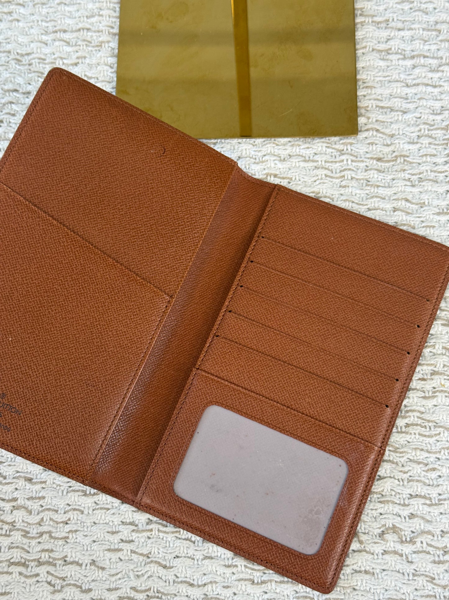 LOUIS VUITTON MONOGRAM CANVAS PASSPORT COVER