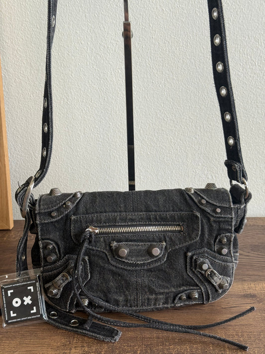BALENCIAGA LE CAGOLE XS CROSSBODY BAG