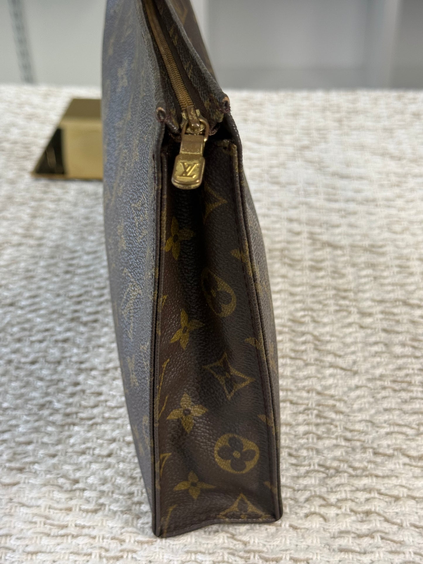 LOUIS VUITTON CANVAS POCHE TOILETTE POUCH in Monogram