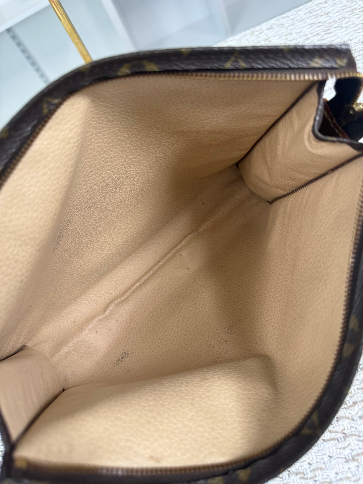 LOUIS VUITTON CANVAS POCHE TOILETTE POUCH in Monogram