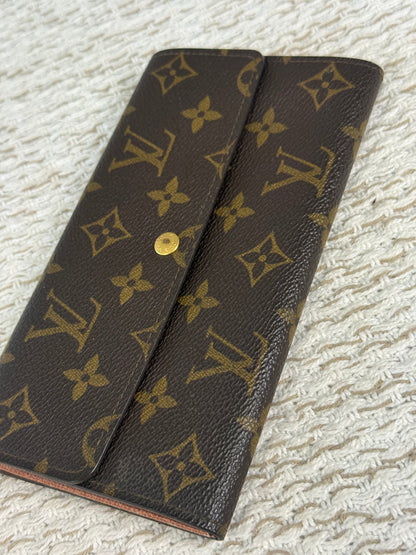 LOUIS VUITTON SARAH LONG WALLET MONOGRAM CANVAS