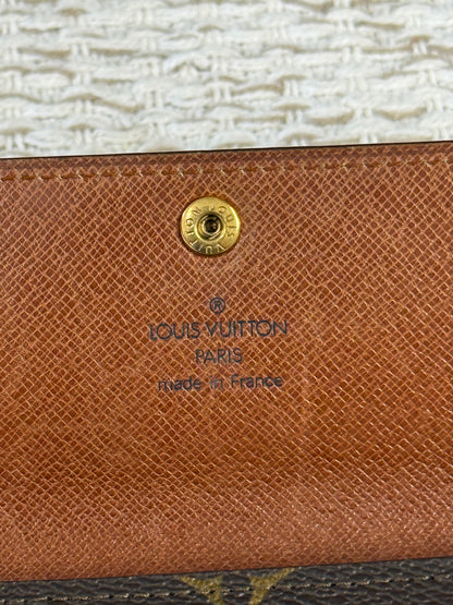 LOUIS VUITTON SARAH LONG WALLET MONOGRAM CANVAS