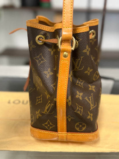 Rare Louis Vuitton Mini Noé Monogram Canvas Bucket Bag M42227