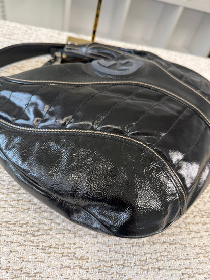 GUCCI BLACK PATENT LEATHER SNOW GLAM MEDIUM HOBO BAG