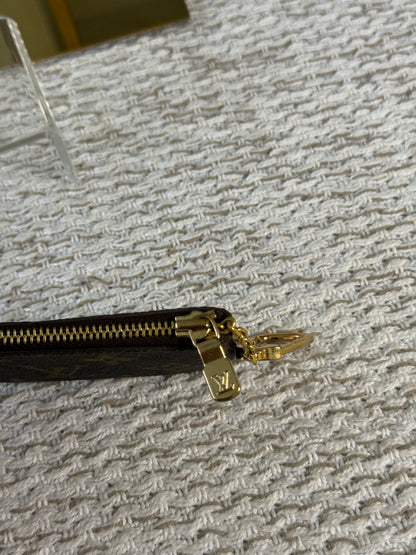 CANVAS KEY CLES in Monogram