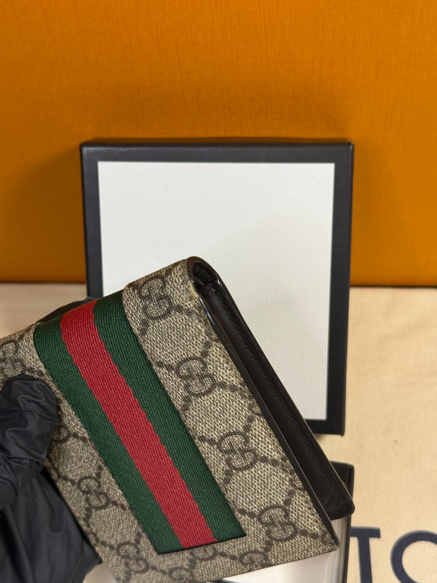 GUCCI GG SUPREME CANVAS LEATHER WEBSTRIPE BIFOLD WALLET
