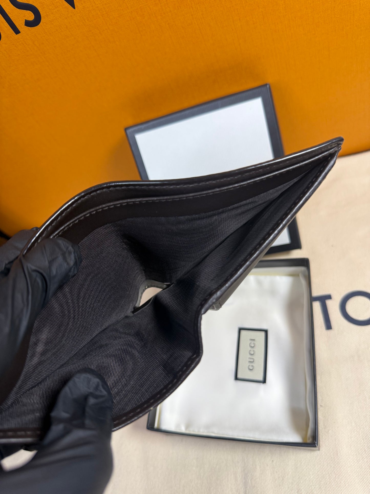 GUCCI GG SUPREME CANVAS LEATHER WEBSTRIPE BIFOLD WALLET