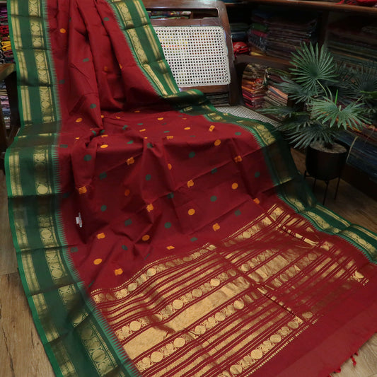 LOUIS VUITTON CANVAS SUNGLASSES CASE in Monogram